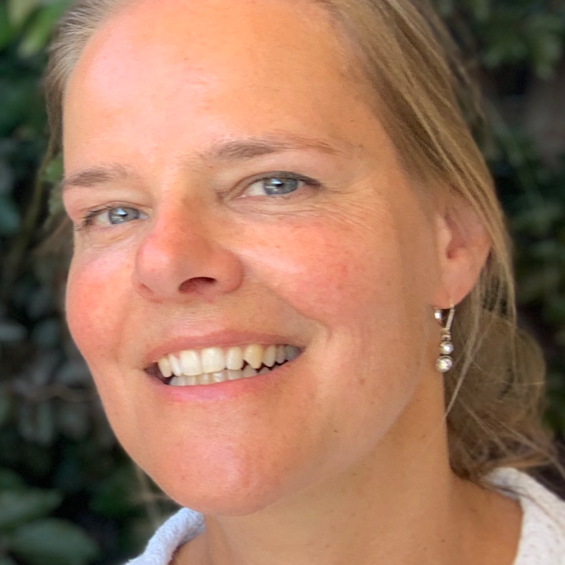 Monique Neven, ALIQUA
